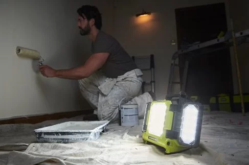 Прожектор гібридний панельний Ryobi ONE+ RLPH18-0 18В/220В Hybrid 3 LED панелі 3000лм 3 режими яскравості без АКБ та ЗП