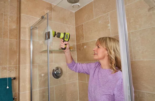 Щітка акумуляторна Ryobi USB Lithium RSCR4-120G 4В 2А·год диск 5см 200/300об/хв IPX7 0.49кг