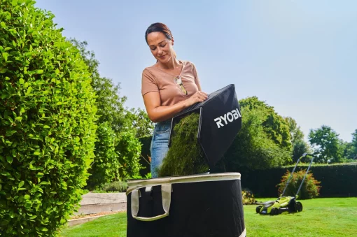 Газонокосарка акумуляторна Ryobi ONE+ HP RY18LMX33A-0 18В 33см 30л 25-90мм 9.3кг без АКБ та ЗП