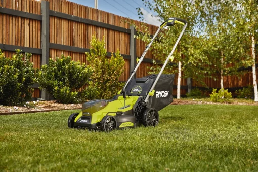 Газонокосарка акумуляторна Ryobi ONE+ HP RY18LMX33A-150 18В акб 1х5А·год 33см 30л 25-90мм 9.3кг
