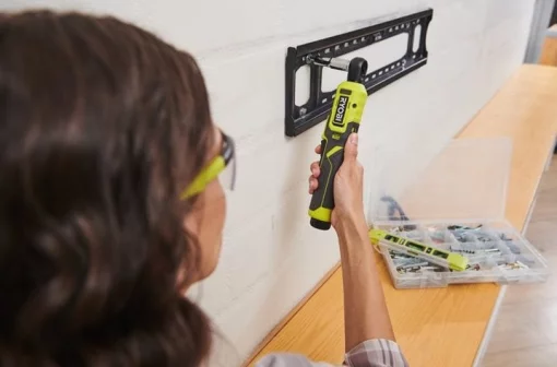 Тріскачка акумуляторна Ryobi USB Lithium RR14W4-0 4В 8Нм 210об/хв 1/4" 0.5кг без АКБ та ЗП