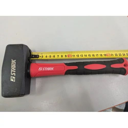 Кувалда STARK 520202000 2000 г