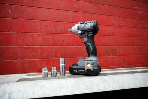 Гайковерт ударний GRAPHITE Energy+ 18В 330Нм 2600об/хв 1/2" 0.9кг без АКБ та ЗП