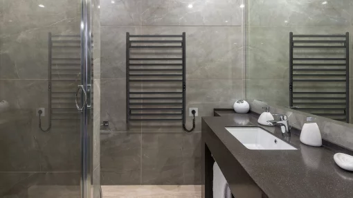 Рушникосушка Hygge Family електрична Greenwich, 770х530х80мм, таймер-регулятор, сталь, чорний матовий