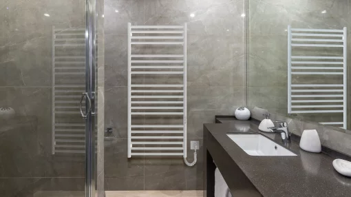 Рушникосушка Hygge Family електрична Greenwich, 1170х530х80мм, таймер-регулятор, сталь, білий матовий