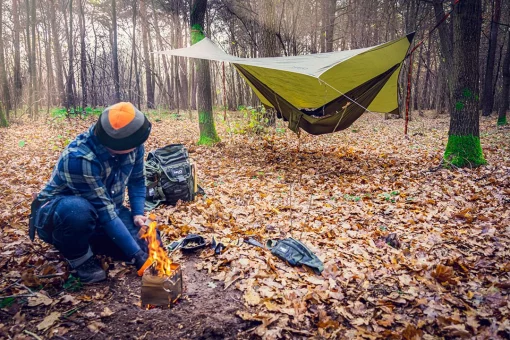 Гамак Neo Tools, з москітною сіткою, матеріал нейлон 210T, 330x140см, до 200кг, шнури, сумка для перенесення, зелений