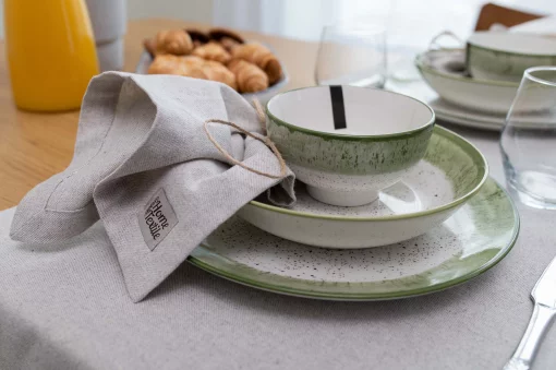 Тарілка супова Ardesto Siena, 20см, порцеляна, біло-зелений