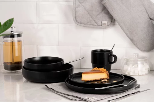 Тарілка супова Ardesto Trento, 21.5см, кераміка, чорний