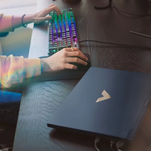 Ноутбук HP Victus 15-fa2011ua 15.6" FHD IPS AG, Intel i7-13620H, 24GB, F1024GB, NVD5060-8, DOS, синій