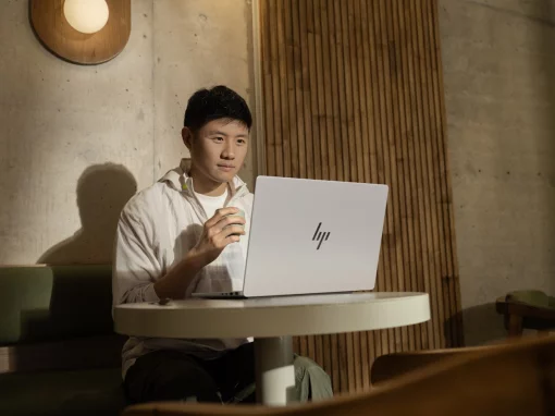 Ноутбук HP OmniBook 7 14-fs0001ua 14" WUXGA IPS AG, Intel 5-220H, 24GB, F1024GB, UMA, Win11, сріблястий