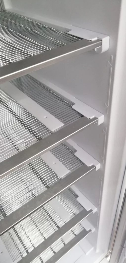 Морозильна камера Snaige, 145x60х65, 215л, 1дв., A+, ST, білий