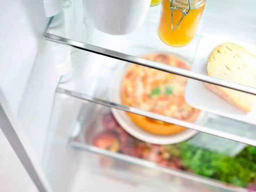 Холодильник Liebherr з верхньою мороз., 140x55x63, холод.відд.-189л, мороз.відд.-44л, 2 дв., A+, ST, білий