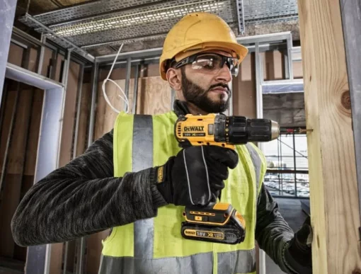 Дриль-шурупокрут DeWalt XR Li-Ion 18В акб 2х2А·год 65Нм 500-1750об/хв патрон 13мм кейс 1.15кг