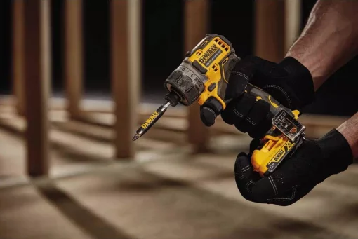 Шурупокрут акумуляторний DeWalt XR Li-Ion 12В 8Нм 0.68кг