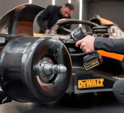 Шурупокрут ударний McLaren F1 TEAM LIMITED EDITION DeWALT DCF85MM2T