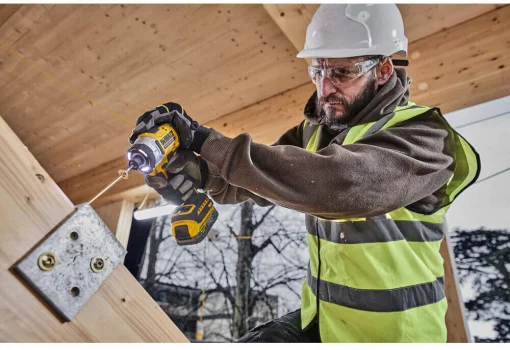 Шурупокрут ударний акумуляторний безщітковий DeWALT DCF860NT