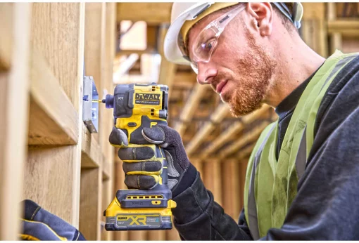 Шурупокрут ударний гідравлічний акумуляторний безщітковий DeWALT DCF870NT