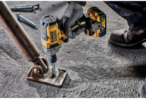 Гайкокрут ударний акумуляторний безщітковий DeWALT DCF892NT
