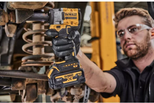 Гайкокрут ударний акумуляторний безщітковий DeWALT DCF923N