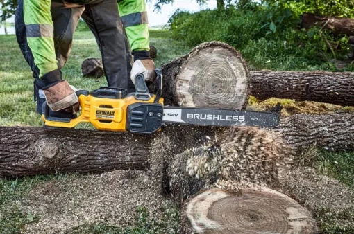 Пила ланцюгова акумуляторна DeWalt 54В XR FLEXVOLT шина 50см OREGON 3/8 1.3мм 5.7кг без АКБ та ЗП