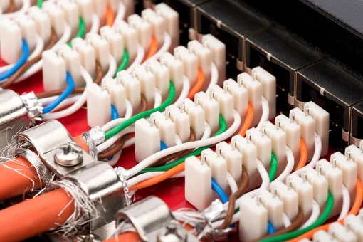 Патч-панель DIGITUS САТ 6A STP, настільна, 12 портів, зібрана, чорна