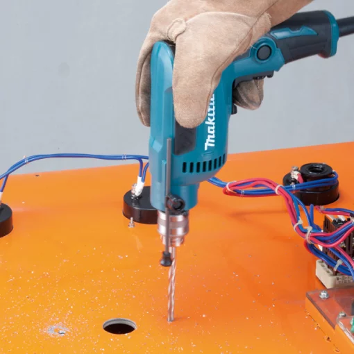 Дриль Makita DP2010 370Вт зубчастий патрон 0.5-6.5мм 0-4200об/хв 1кг