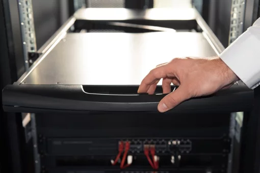 Консоль DIGITUS Modular 17" TFT, 16-port KVM & Touchpad, US keyboard, чорна