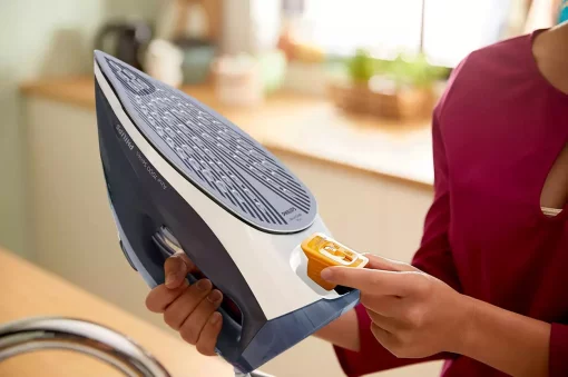 Праска Philips 7000 Series, 2800Вт, 300мл, паровий удар -250гр, постійна пара - 50гр, нерж. сталь, темно синій