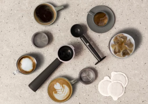 Кавоварка Electrolux ріжкова, 1л, мелена, ручний капуч, LED-дисплей, підігрів чашок, метал