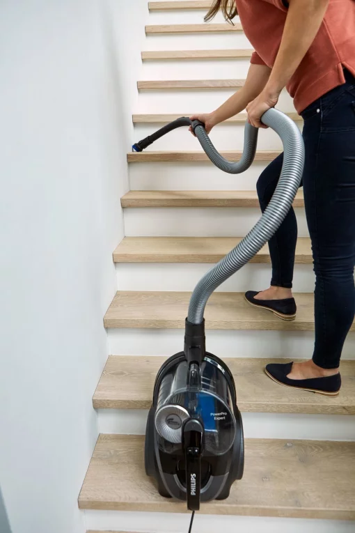 Пилосос Philips контейнерний PowerPro Expert, 900Вт, конт пил -2л, НЕРА, чорно-червоний