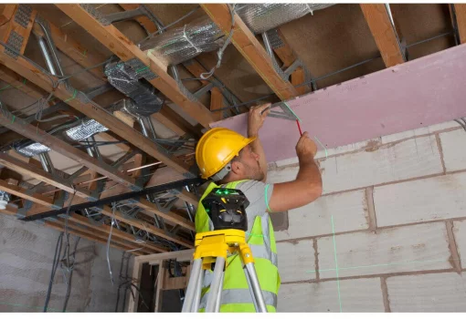 Рівень лазерний FatMax®MultilineGreen трипроменевий площинний самовирівнюючий, чемодан STANLEY FMHT1-77356