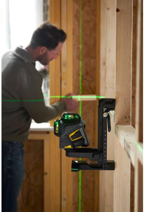 Рівень лазерний FatMax®MultilineGreen трипроменевий площинний самовирівнюючий, чемодан STANLEY FMHT1-77356