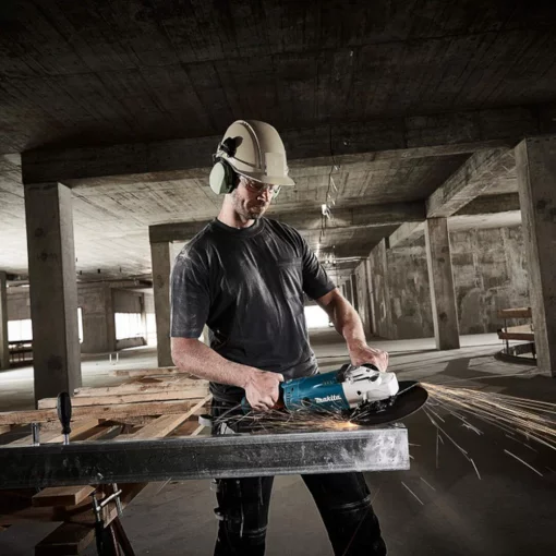 Шліфмашина кутова Makita GA9020 230мм 2200Вт 6600об/хв 5.8кг