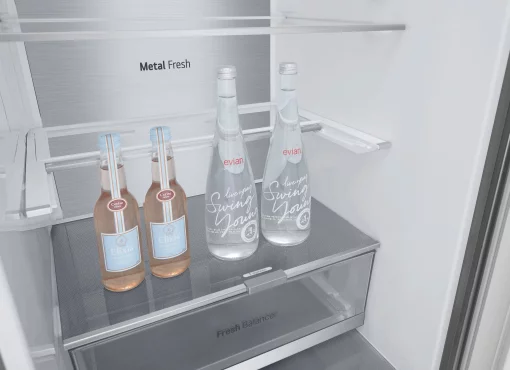 Холодильник LG з нижн. мороз., 203x60х68, холод.відд.-277л, мороз.відд.-107л, 2дв., А++, NF, інв., диспл зовн., Fresh Сonverter, Metal Fresh, сріблястий