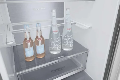 Холодильник LG з нижн. мороз., 203x60х68, холод.відд.-277л, мороз.відд.-107л, 2дв., А++, NF, інв., диспл зовн., Fresh Сonverter, Metal Fresh, сріблястий