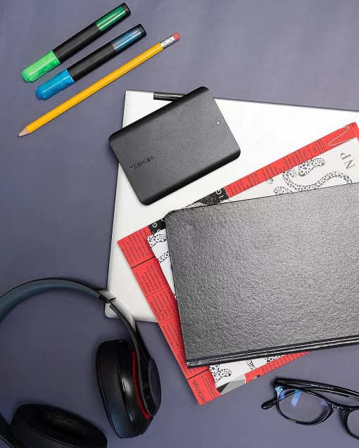 Портативний жорсткий диск Toshiba 1TB USB 3.2 Gen 1 Canvio Basics 2022