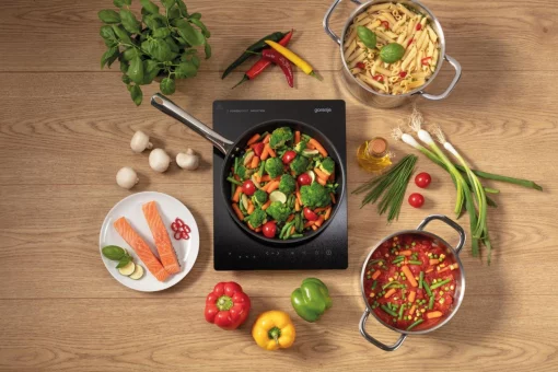 Плитка настільна Gorenje індукційна, конфорок - 1 на 2кВт, керування - сенсорне, таймер, чорний