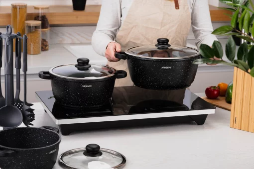 Плитка настільна Ardesto індукційна, конфорок - 2 на 1.3кВт + 1.8кВт горизонт., керування - сенсорне, таймер, boost, чорний