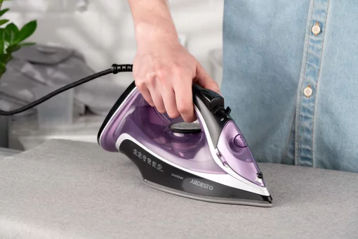 Праска Ardesto IR-B2234, 2400Вт, 350мл, паровий удар-120гр, керам. підошва, фіолетово-чорний