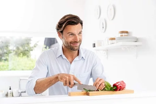 Ваги Beurer кухонні, 15кг, сенс. керування, АААx4  в комплекті, скло, нержавіюча сталь