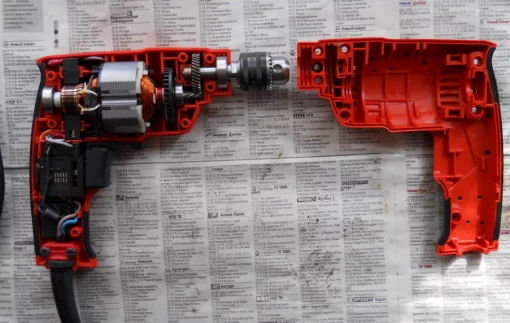 Дриль Makita M6501 230Вт зубчастий патрон 6.5мм 4500об/хв 0.95кг