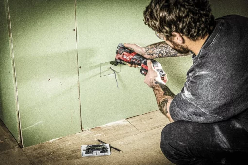 Багатофункціональний інструмент акумуляторний реноватор SKIL 3650 CB XP 20В 11000-17000об/хв кут коливань 1.8° 1.1кг без АКБ та ЗП