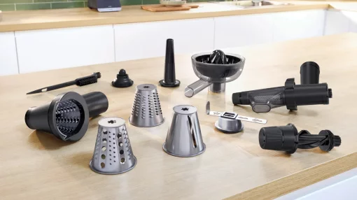 М'ясорубка Bosch, 2100Вт, 3.5кг/хв, 2 решітки, насадка для ковбас, кеббе, соковижималка, пластик, чорний