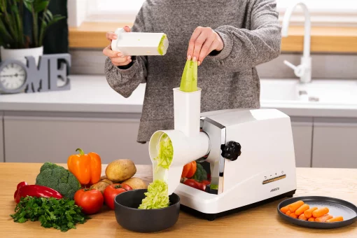 М'ясорубка Ardesto, 1750Вт, 2кг/хв, 3 решітки, насадка для ковбас, кеббе, 4 терки, пластик, біло-сріблястий