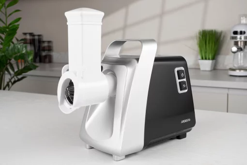 М'ясорубка Ardesto, 2100Вт, 2кг/хв, 3 решітки, насадка для ковбас, кеббе, томатів, 3 терки, бургер-прес, пластик, чорно-срібний