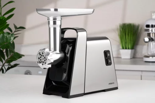 М'ясорубка Ardesto, 2400Вт, 2.2кг/хв, 3 решітки, насадка для ковбас, кеббе, томатів, 4 терки, пластик, чорно-срібний