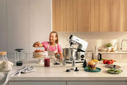 Кухонна машина Gorenje 1000Вт, чаша-метал, корпус-метал, насадок-7, сріблясто-чорний