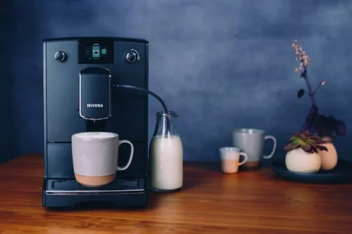 Кавомашина Nivona CafeRomatica 2.2л, зерно + мелена, автомат.капучинатор, авторецептів - 5, чорний