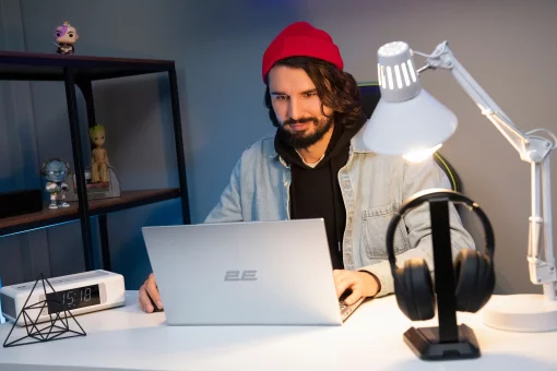 Ноутбук 2E Complex Pro 15.6" FHD IPS AG, Intel i7-1260P, 16GB, F500GB, UMA, DOS, сріблястий