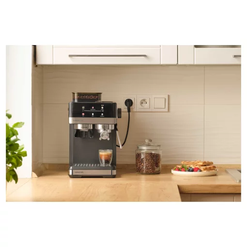 Кавоварка Sencor ріжкова 1.8л, зерно+мелена, вдубована кавомолка, дисплей, нерж. сталь-чорний